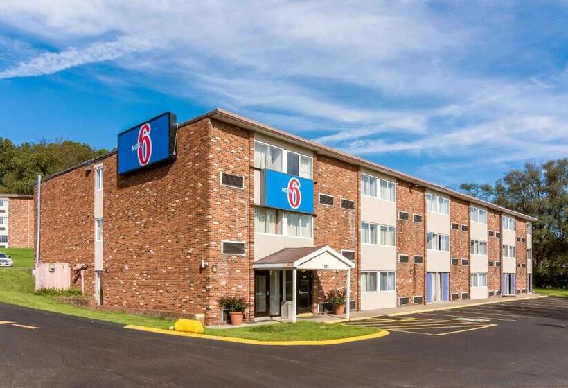 Motel 6 New Stanton, Pa