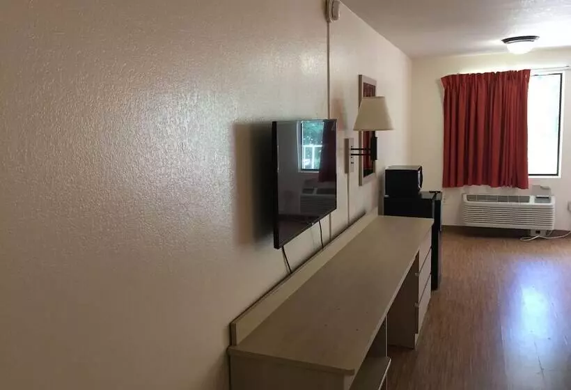 Motel 6 Raleigh, Nc Cary