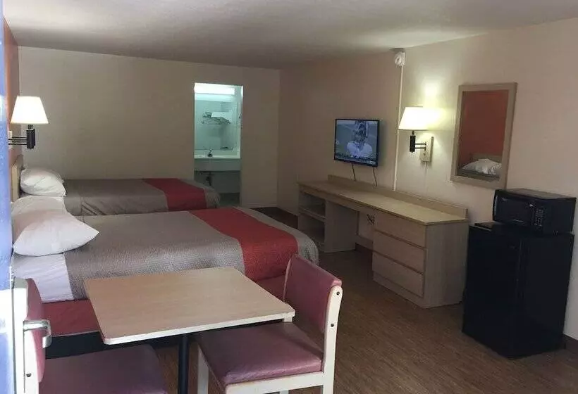 Motel 6 Raleigh, Nc Cary