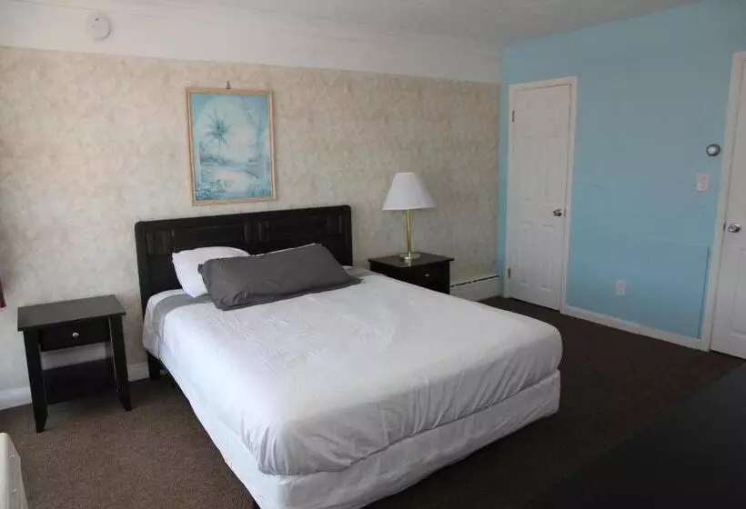 Pink Champagne Motel