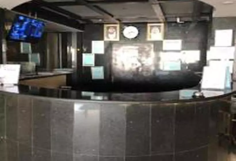 Hotelli العنوان للشقق المخدومة Alanwaan Of The Units Served