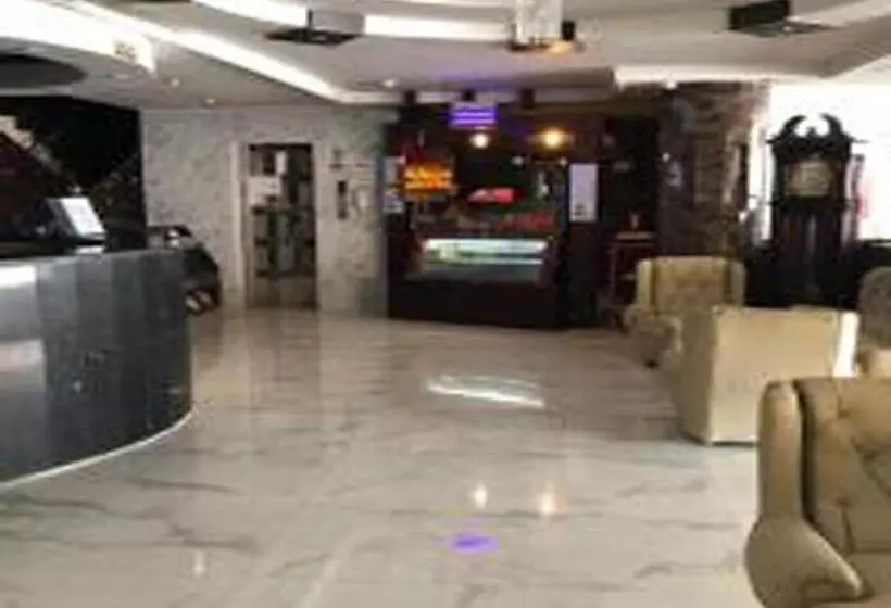 Hotelli العنوان للشقق المخدومة Alanwaan Of The Units Served