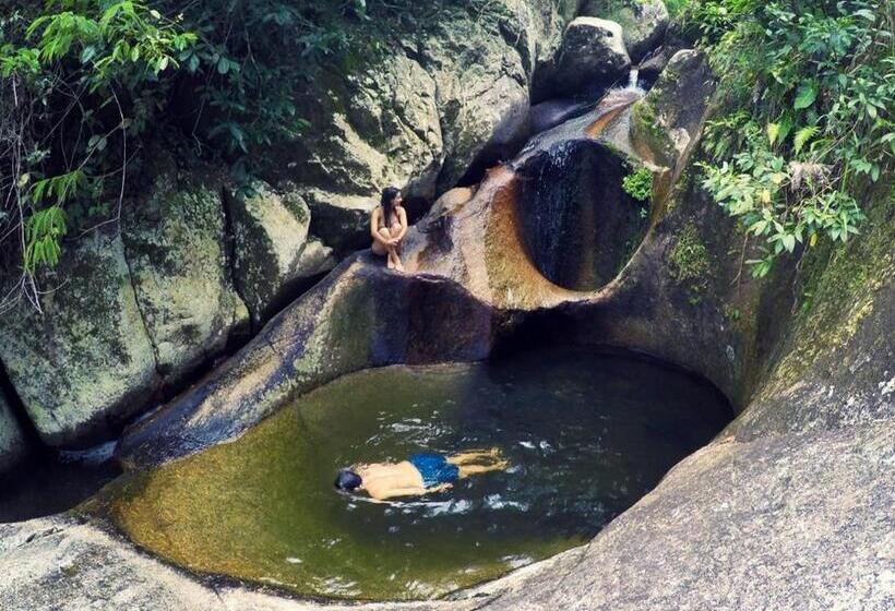 هاستل Refugio Do Paraty Mirim