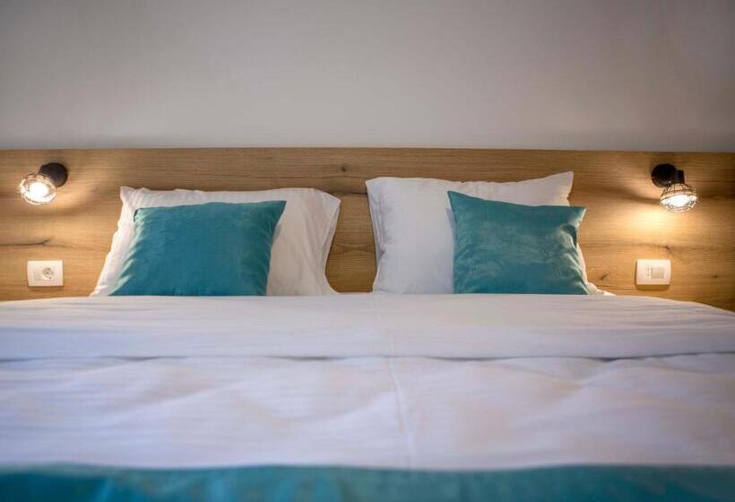 Apart Hotel Gondola Kolasin