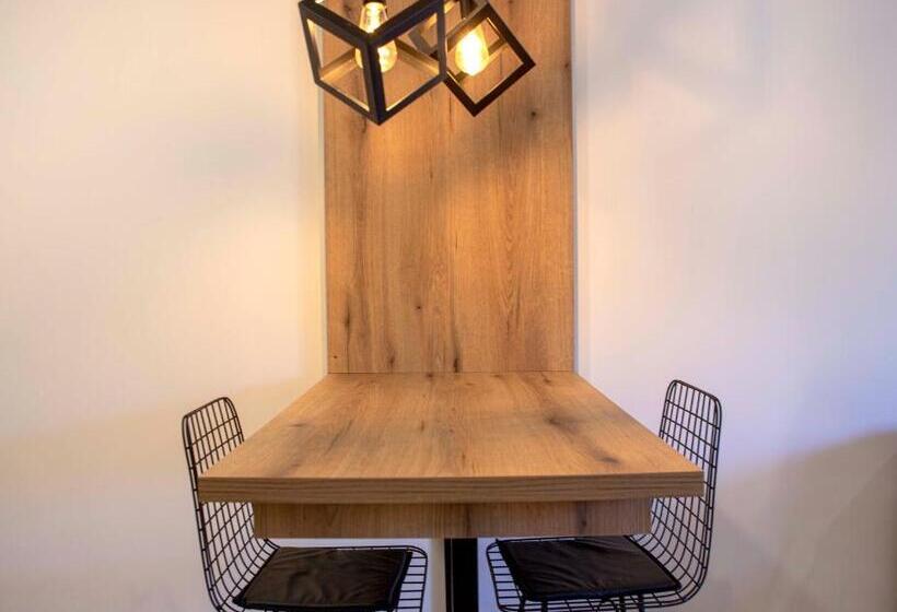 Apart Hotel Gondola Kolasin