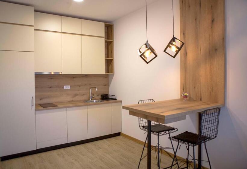 Apart Hotel Gondola Kolasin