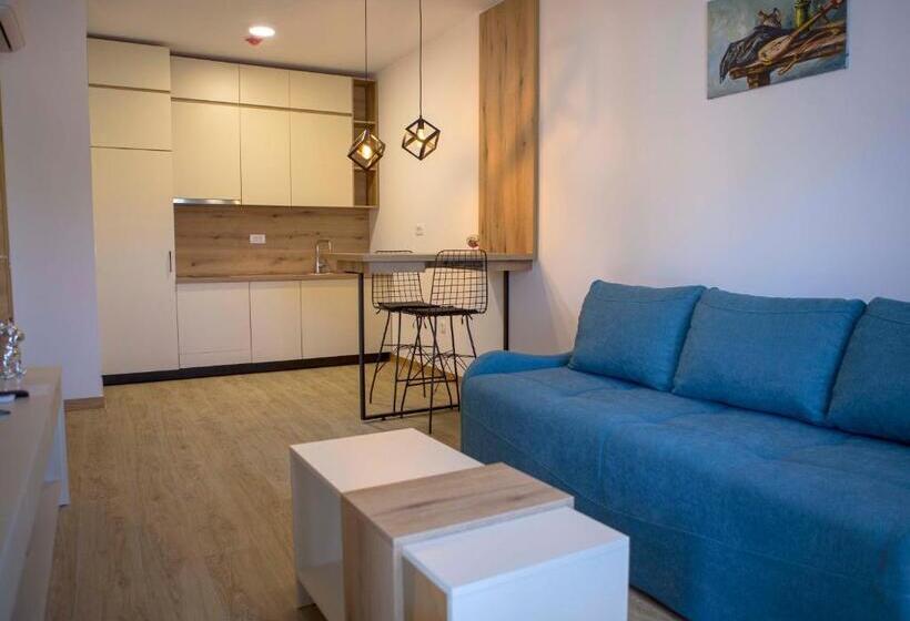 Apart Hotel Gondola Kolasin