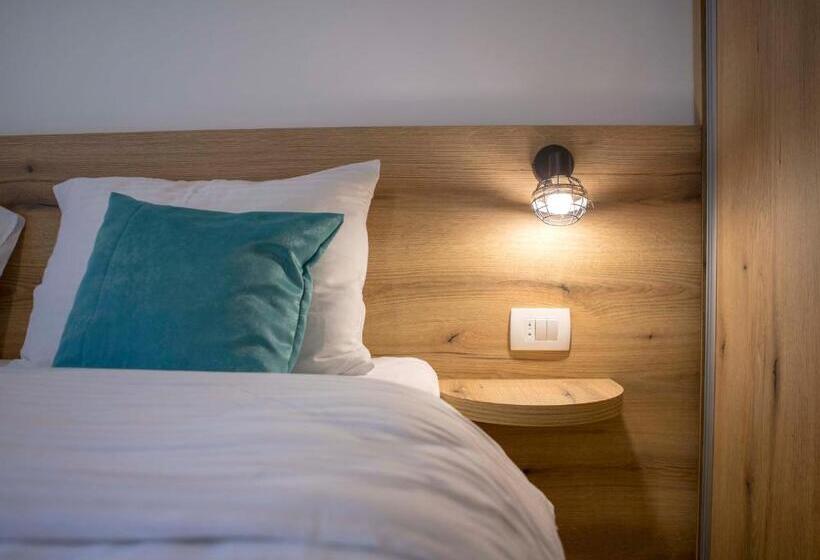 Apart Hotel Gondola Kolasin