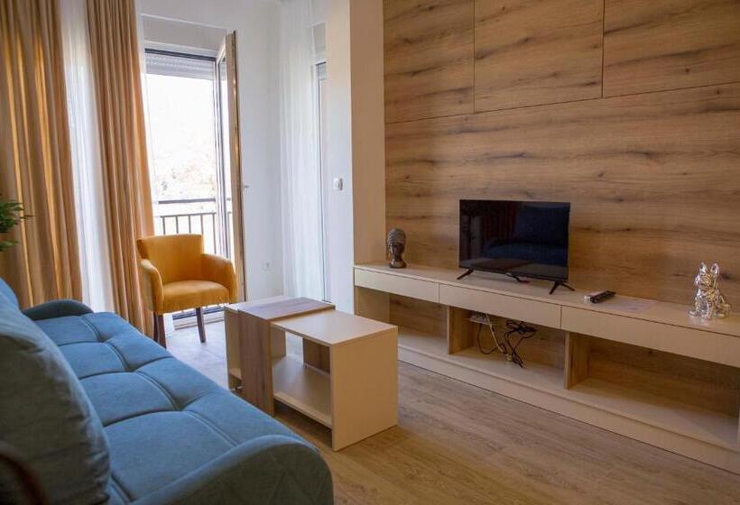 Apart Hotel Gondola Kolasin