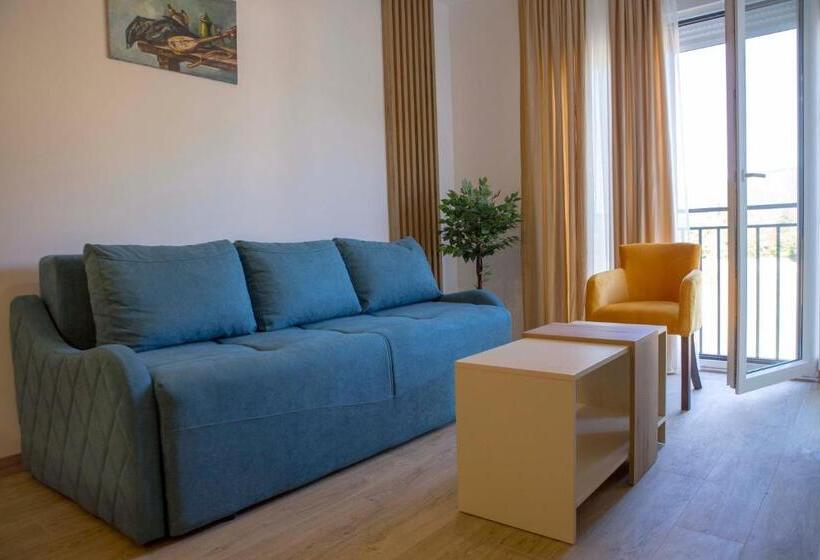 Apart Hotel Gondola Kolasin