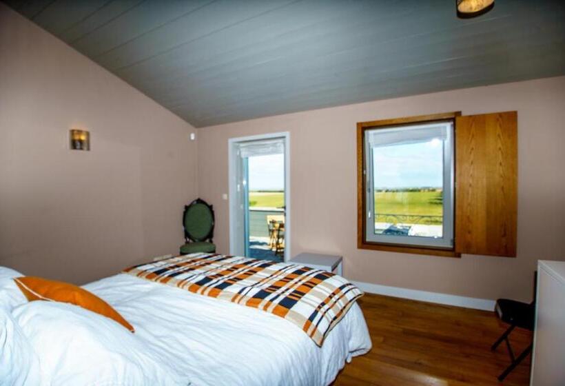 Bed and Breakfast Ailleurs Land