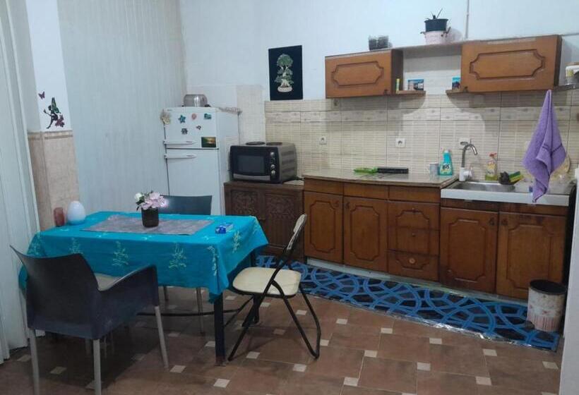 تختخواب و صبحانه Adem S Cozy Terrace Retreat