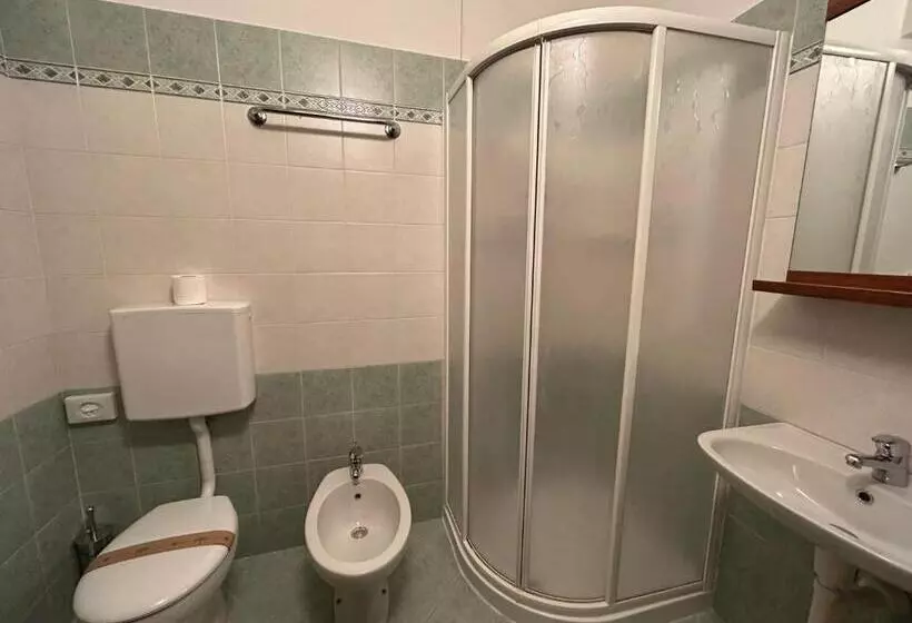 Hotelli Albergo Da Pina