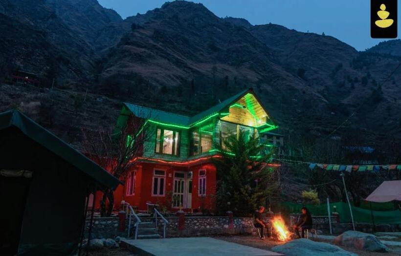 בית מלון כפרי All View Cottage Tirthan Valley River Side