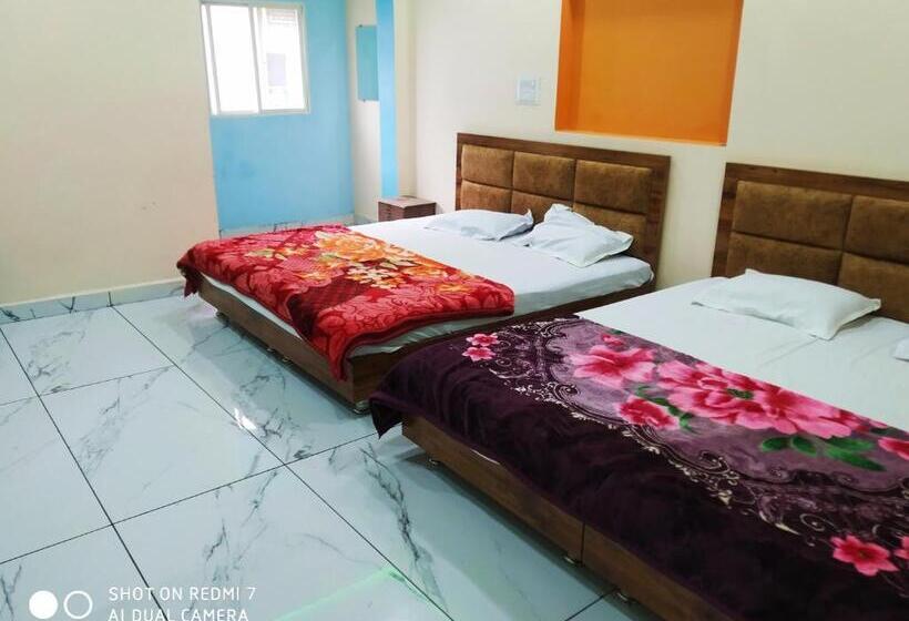 בית מלון כפרי Ganraj Shranam