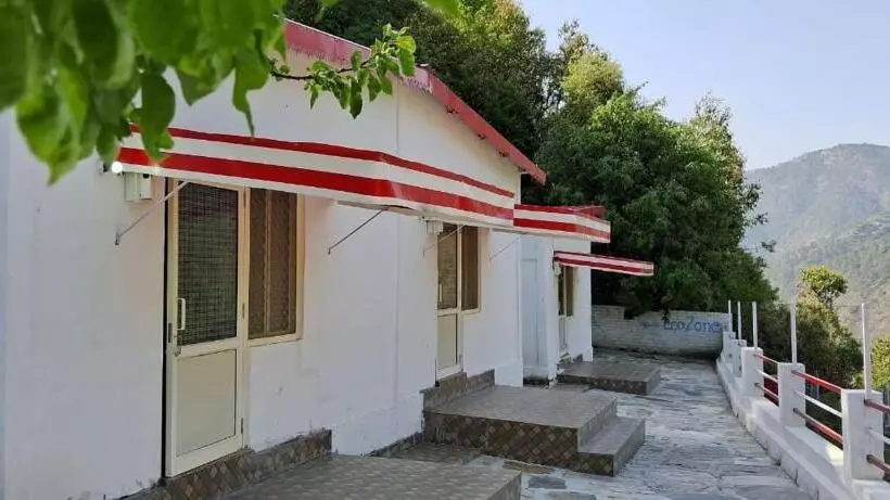 ホテル Mahadev Relax Zone