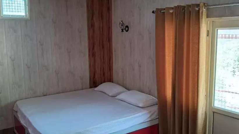 ホテル Mahadev Relax Zone