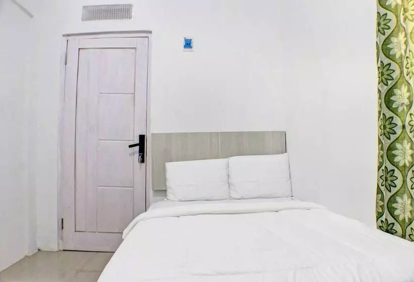 هتل Oyo Life 93138 Anugrah Kost Syariah