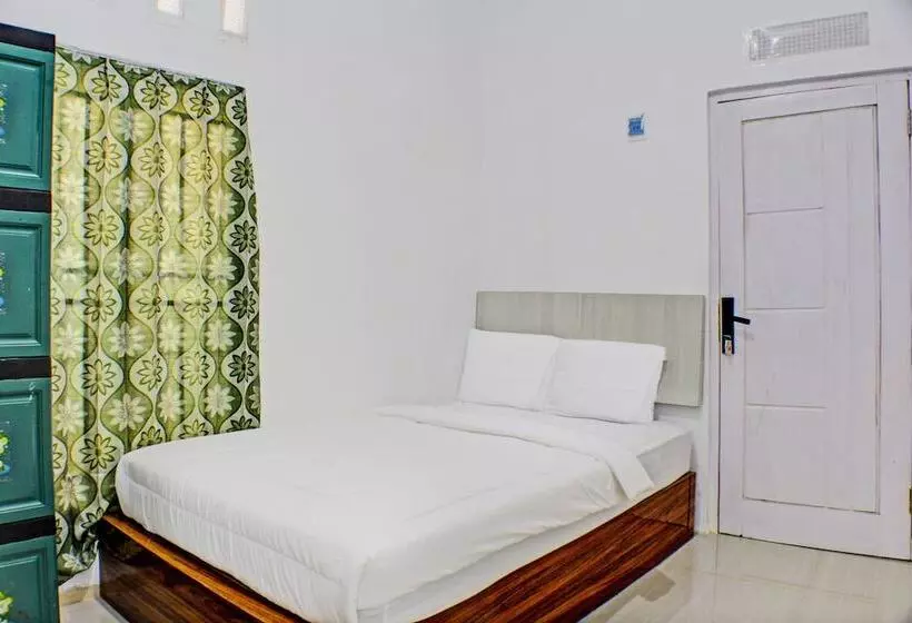 هتل Oyo Life 93138 Anugrah Kost Syariah