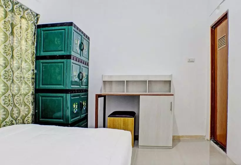 هتل Oyo Life 93138 Anugrah Kost Syariah