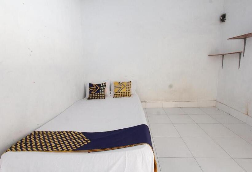 酒店 Oyo Life 93153 Kos Jenggala