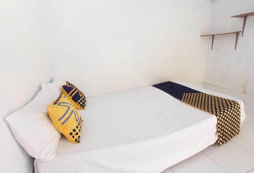 酒店 Oyo Life 93153 Kos Jenggala