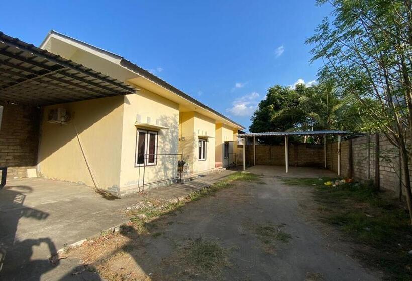 酒店 Oyo Life 93153 Kos Jenggala