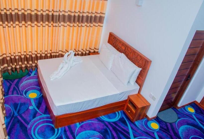 Hotel Sinharaja Tea Garden