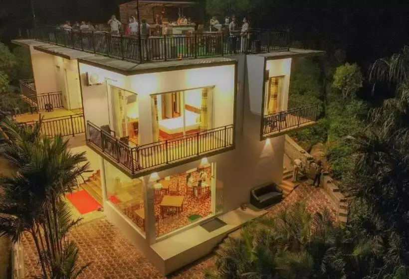 Hotelli Sinharaja Tea Garden