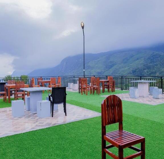 Hotel Sinharaja Tea Garden