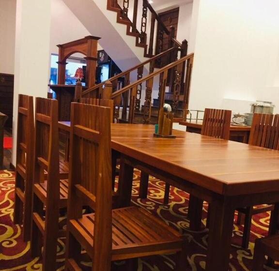 Hotel Sinharaja Tea Garden