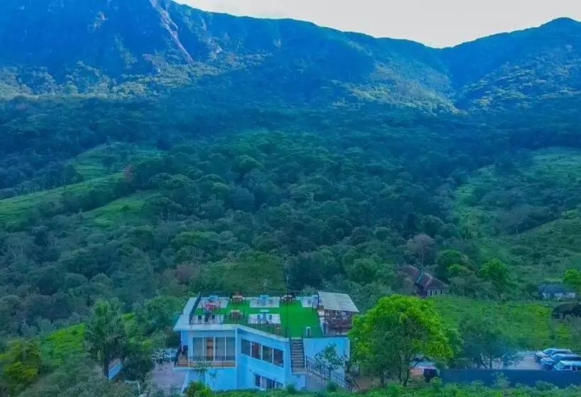 Hotelli Sinharaja Tea Garden