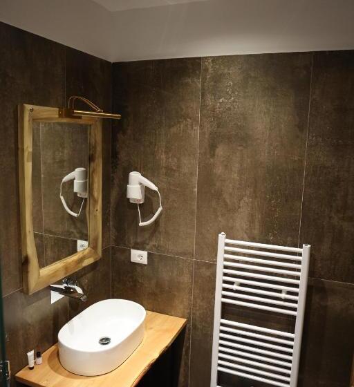 هتل Sofra Kolonjare