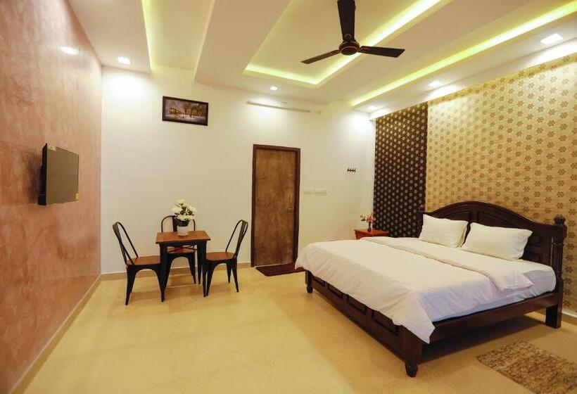 فندق Sun Resorts And Adventures