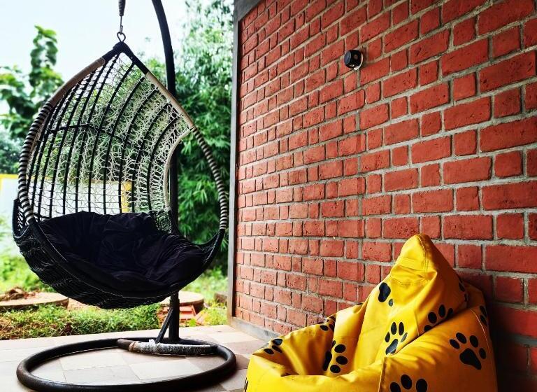 هتل The Asian Villa