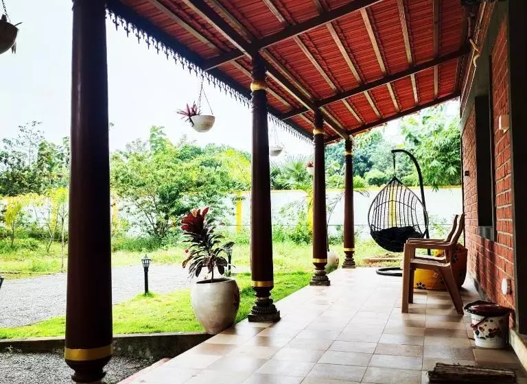 Hotelli The Asian Villa