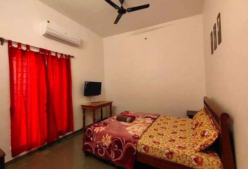 Hotelli The Asian Villa
