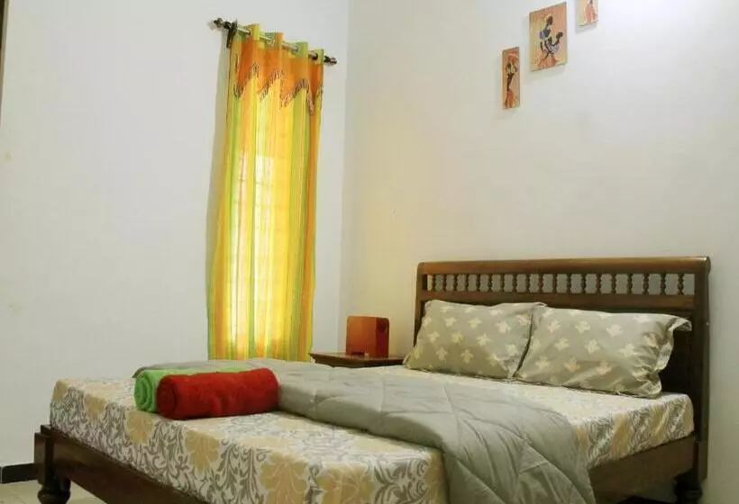 Hotelli The Asian Villa