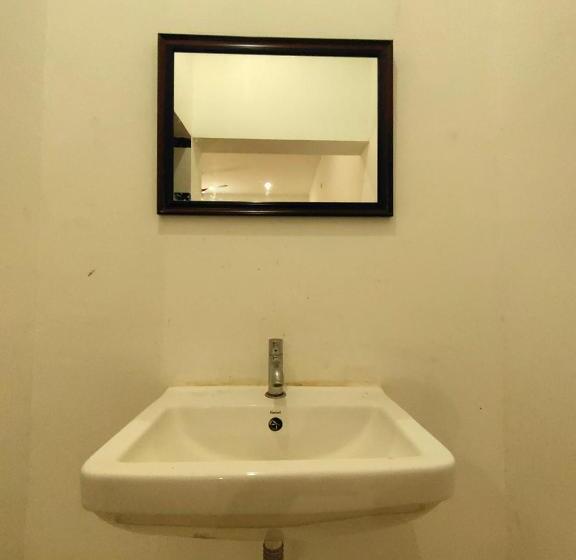 هتل The Asian Villa