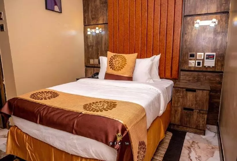 Joker Hotel And Suite