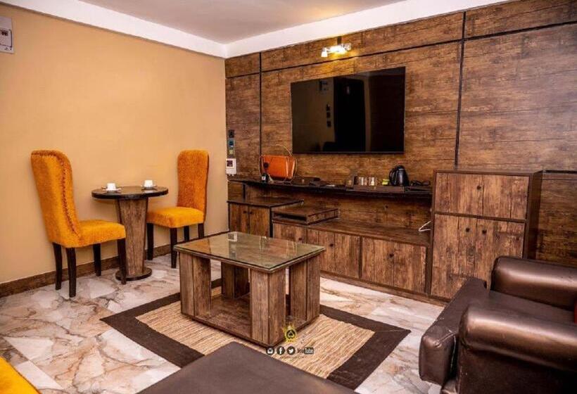 Joker Hotel And Suite