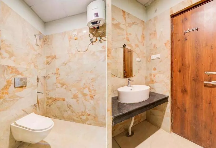 Super Hotel O Gomti Nagar Vigyan Khand