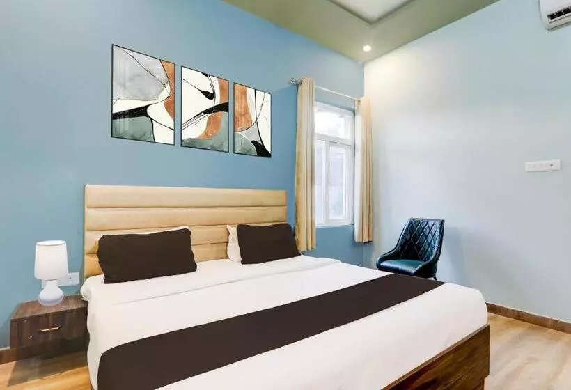 Super Hotel O Gomti Nagar Vigyan Khand