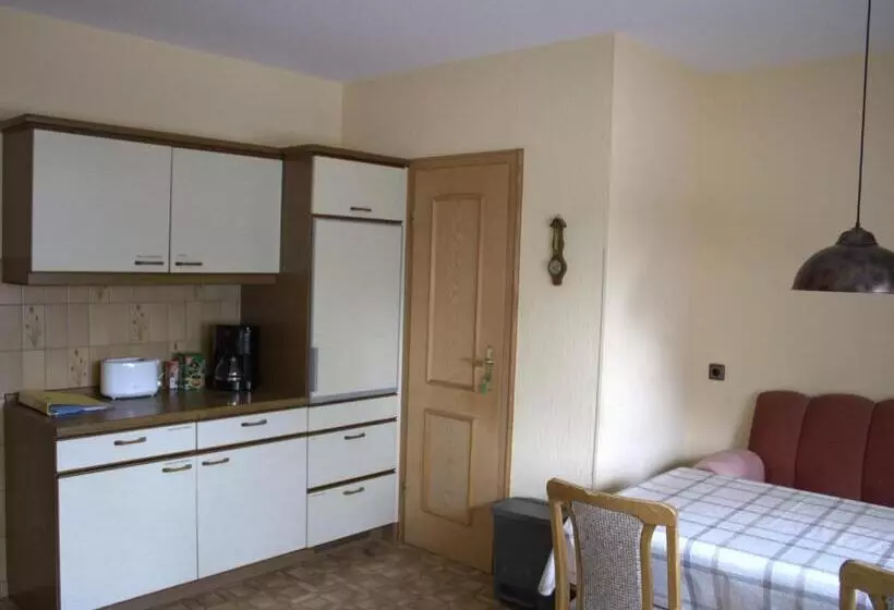 Majatalo Fremdenzimmer Klinge