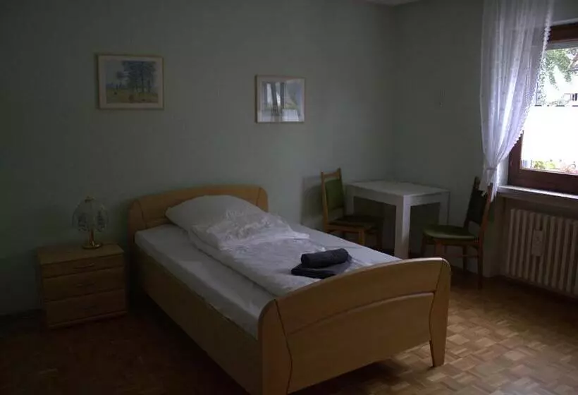 Majatalo Fremdenzimmer Klinge