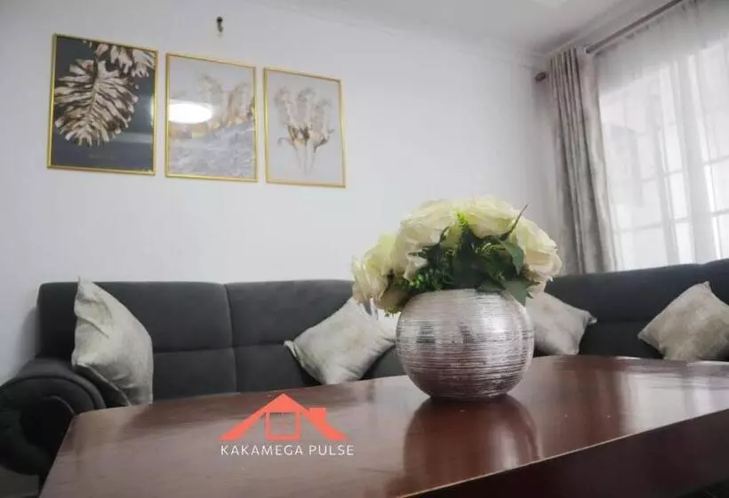 پانسیون Kakamega Pulse
