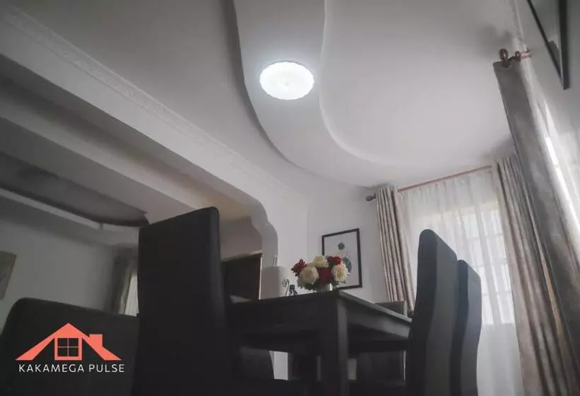پانسیون Kakamega Pulse