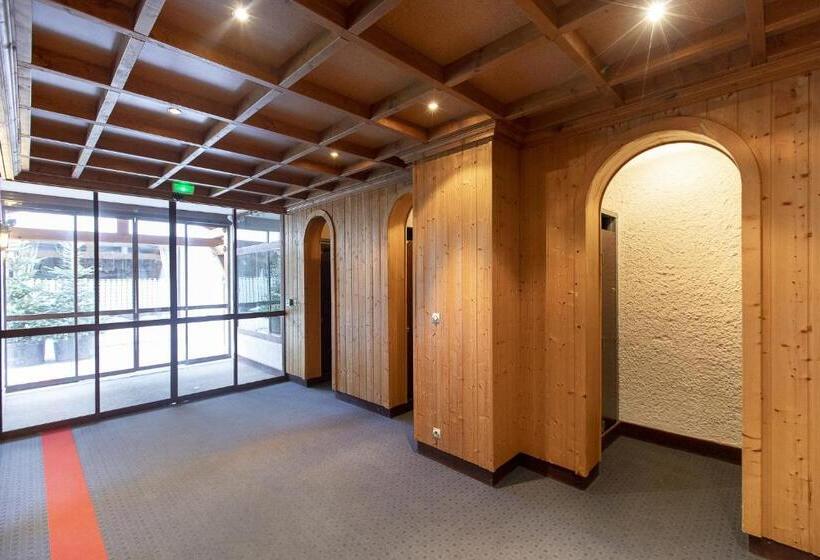 Résidence Les Cîmes Centre Val D Isère