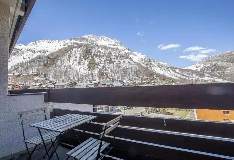 Résidence Les Cîmes  Centre Val D Isère