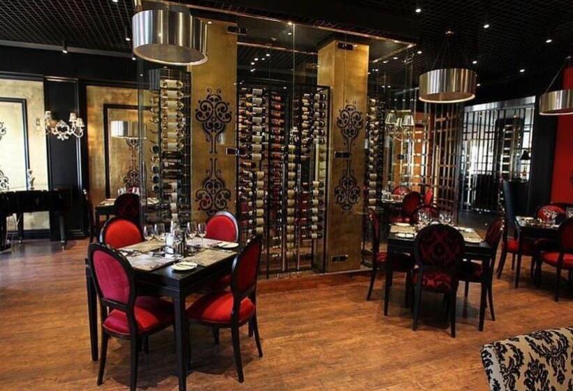 The Hub   Hotel & Restobar